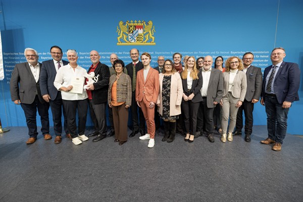 Finanz- und Heimatminister Albert Füracker verleiht „Heimatpreis“ in Nürnberg